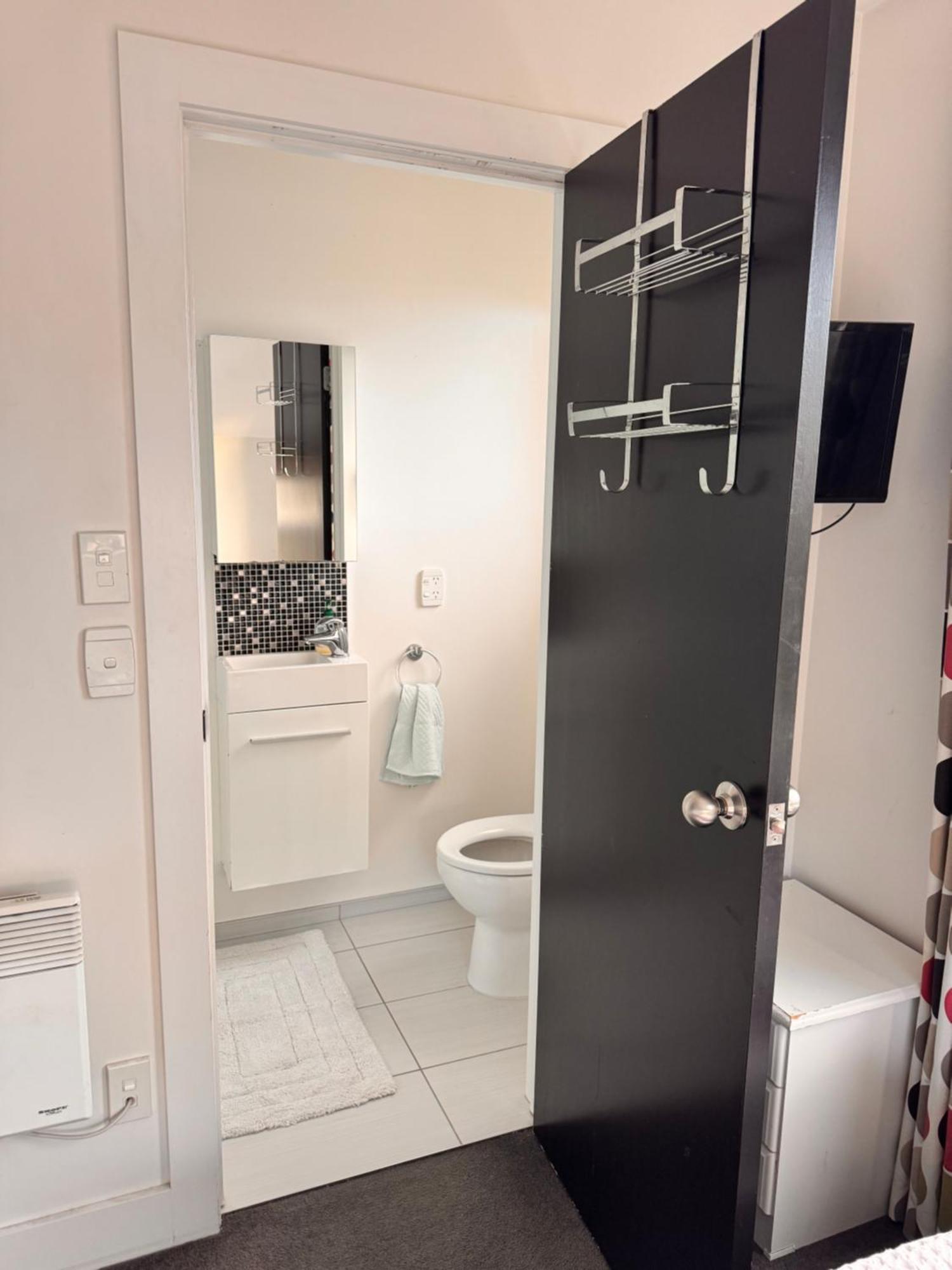 Centre Close To Stadium * Christchurch